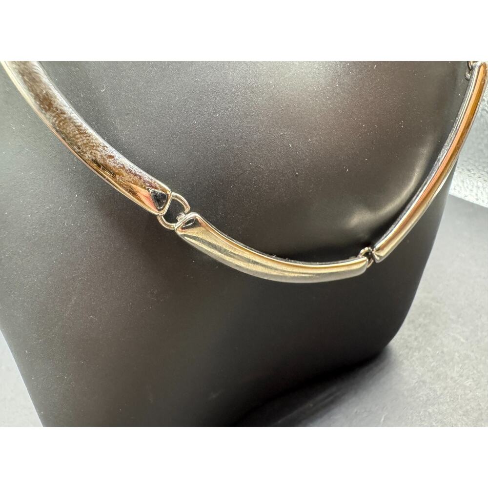 NY & CO Silver Tone Curved Tube Bar Chain Link Choker Necklace Toggle Clasp - Picture 4 of 11